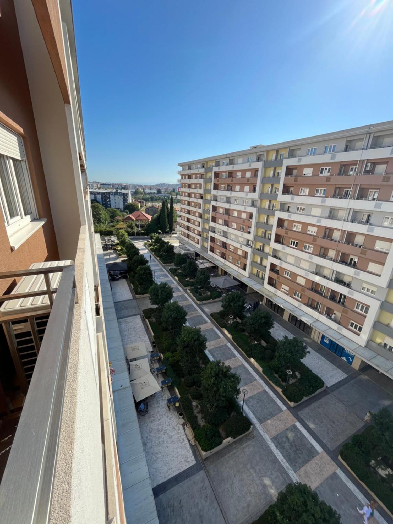 Apartments Centrale 28 Podgorica Zimmer foto